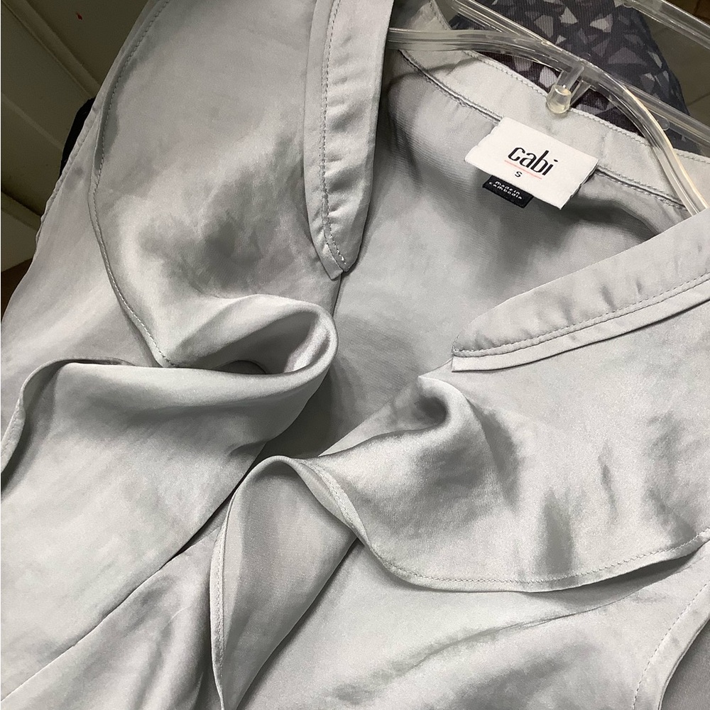 CAbi Shimmering Silver Ruffle Top Small - Picture 8 of 8